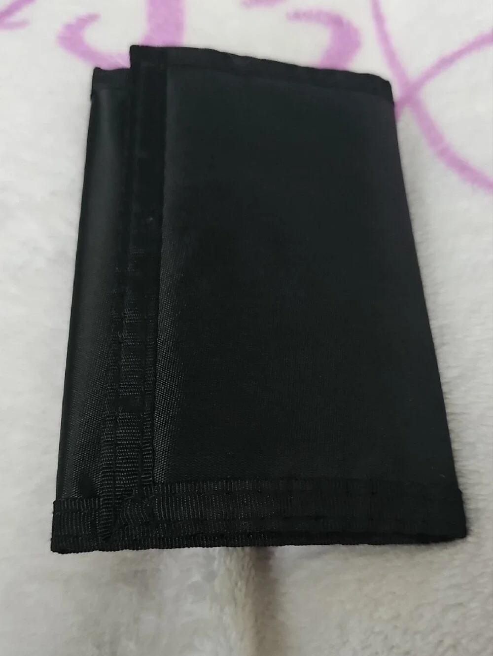 Las Vegas Raiders NFL Trifold Wallet Black Velcro Closure